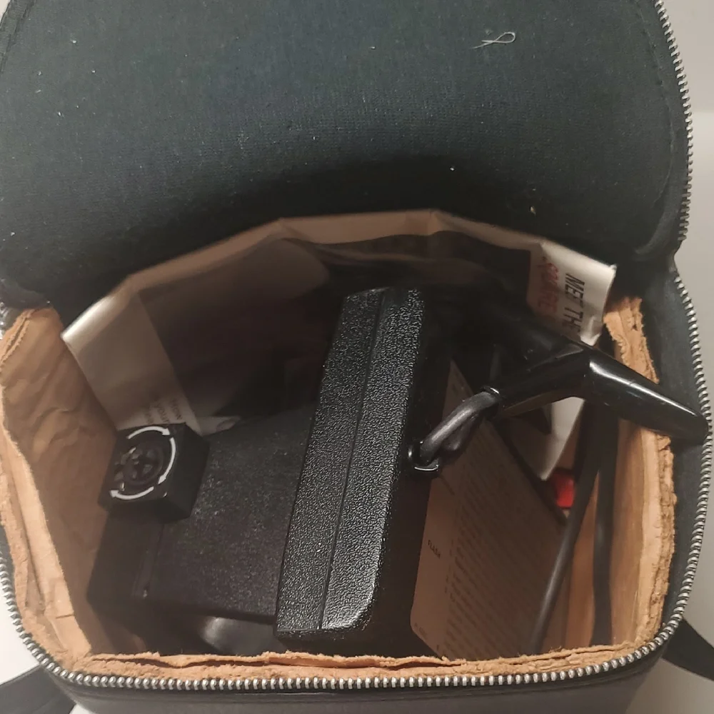 Polaroid Square Shooter 2 Instant Camera Set - Black